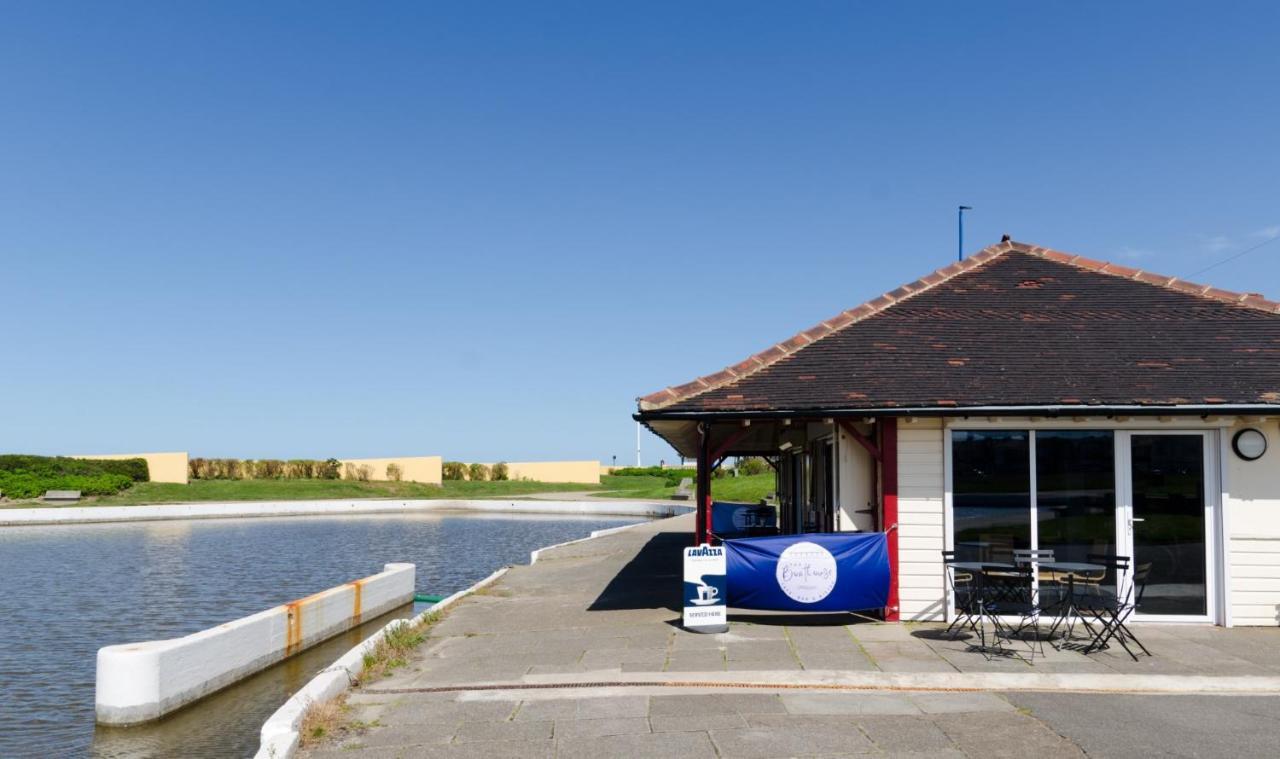 Hotel The Waterside Redcar Esterno foto